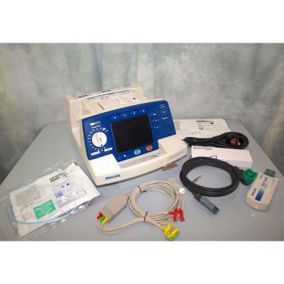 Philips HeartStart XL Defibrillator biphasic AED with 3 lead ECG,  NEW Battery Pack, NEW Defib Pads & NEW ECG Electrodes