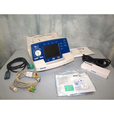 Philips HeartStart XL Defibrillator biphasic AED with 3 lead ECG,  NEW Battery Pack, NEW Defib Pads & NEW ECG Electrodes