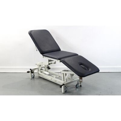 Akron A9231A Europa Continental 3 Section Twin Lift Hydraulic Couch mid height head section lowered