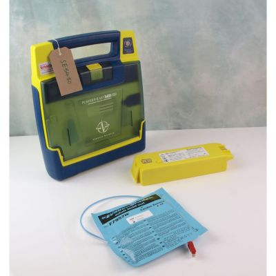Cardiac Science G3 Semi Automatic AED Defibrillator with NEW Battery (100%) & 1 NEW Pack of Electrodes 