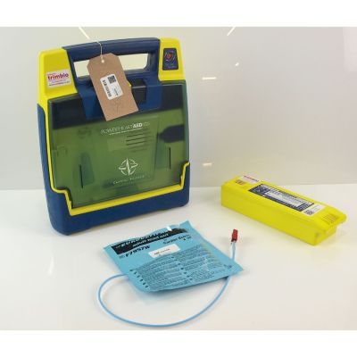 Cardiac Science G3 Semi Automatic AED Defibrillator with  Battery  (73%) & 1NEW Pack of Electrodes 