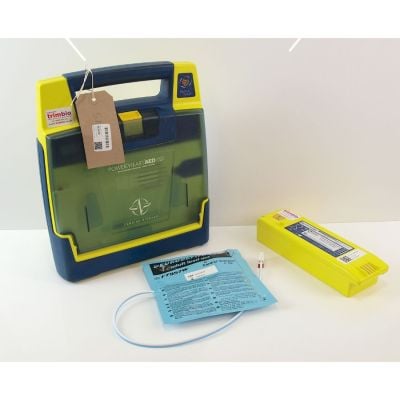 Cardiac Science G3 Semi Automatic AED Defibrillator with  Battery  (74%) & 1 NEW Pack of Electrodes 