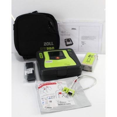 Zoll AED Pro - Semi Automatic Defibrillator with all its accessories
